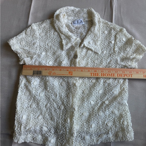 Vintage LIA Ivory Textured Lace Button Up Made in USA - Picture 4 of 6